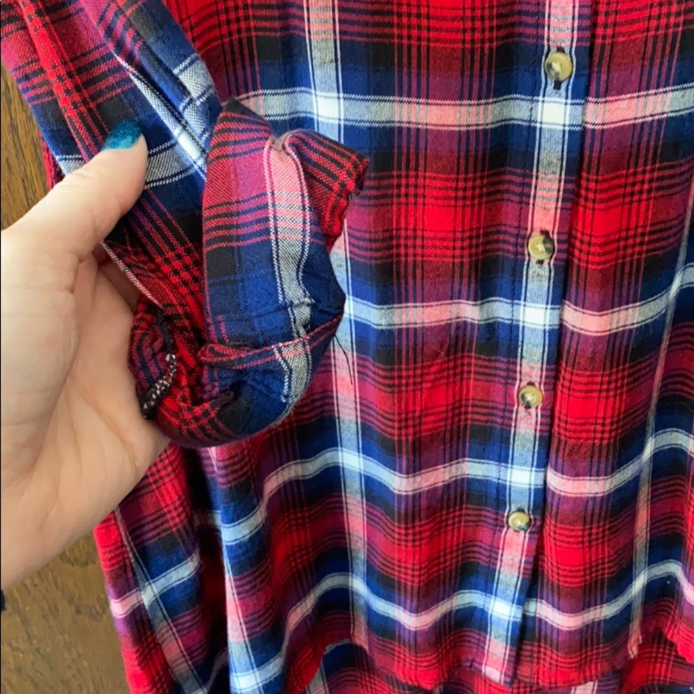 Plaid button up! - Picture 4 of 4